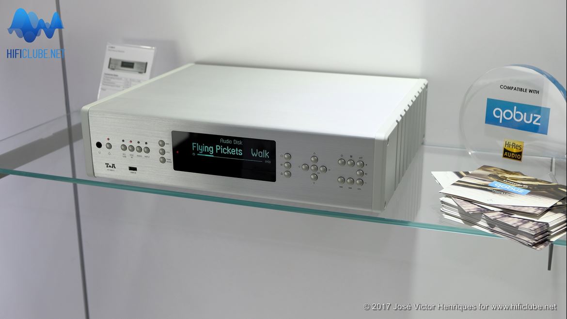 Highend2017_amplificadores e outros_T+A R1000R.jpg